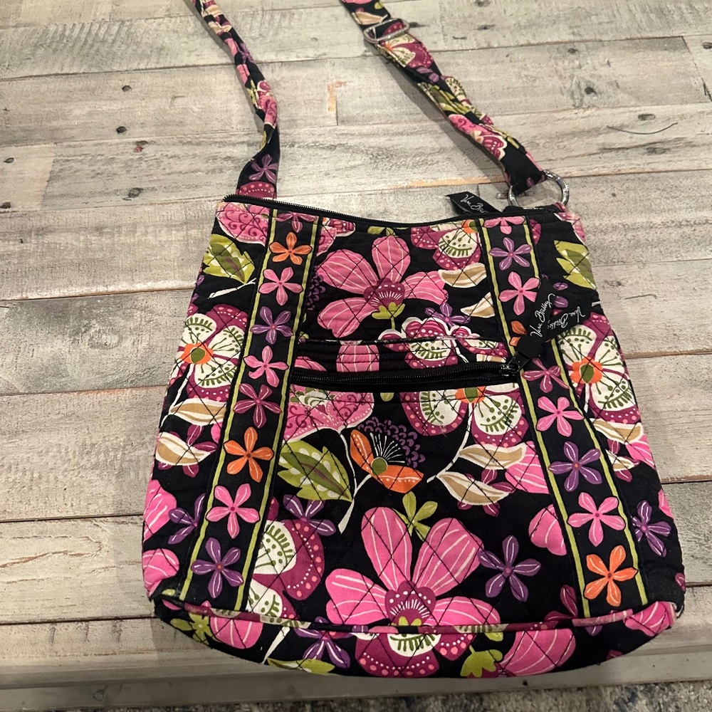 🩷🖤Vera Bradley crossbody 🖤🩷